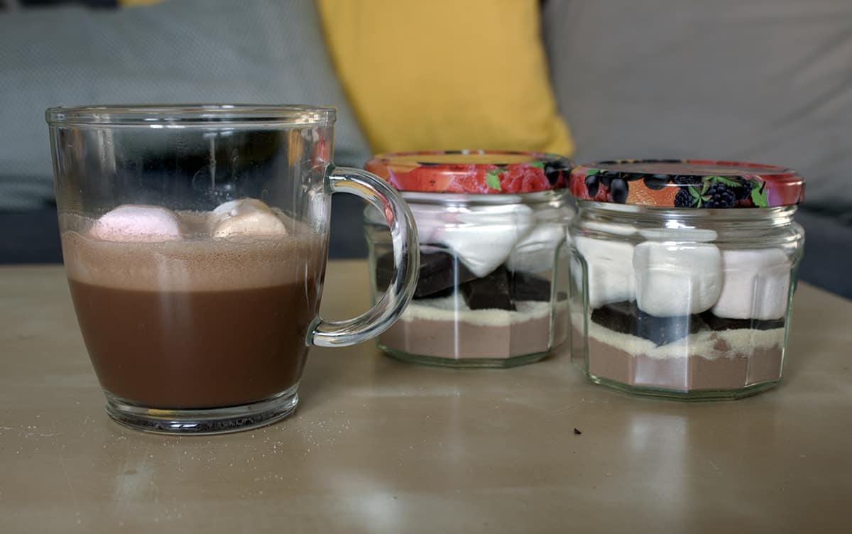 chocolat chaud americain avec des mason jar