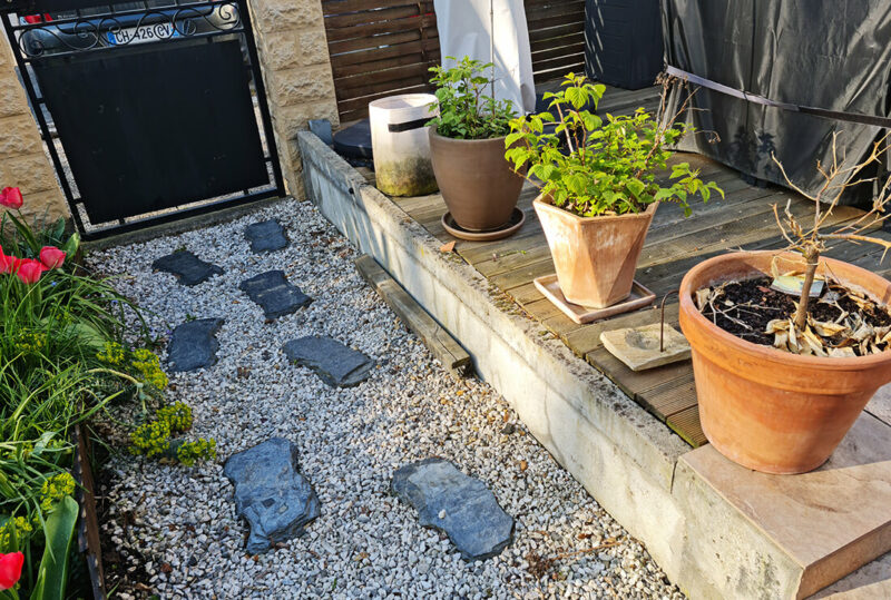 Peindre un mur en béton, la suite du relooking jardin